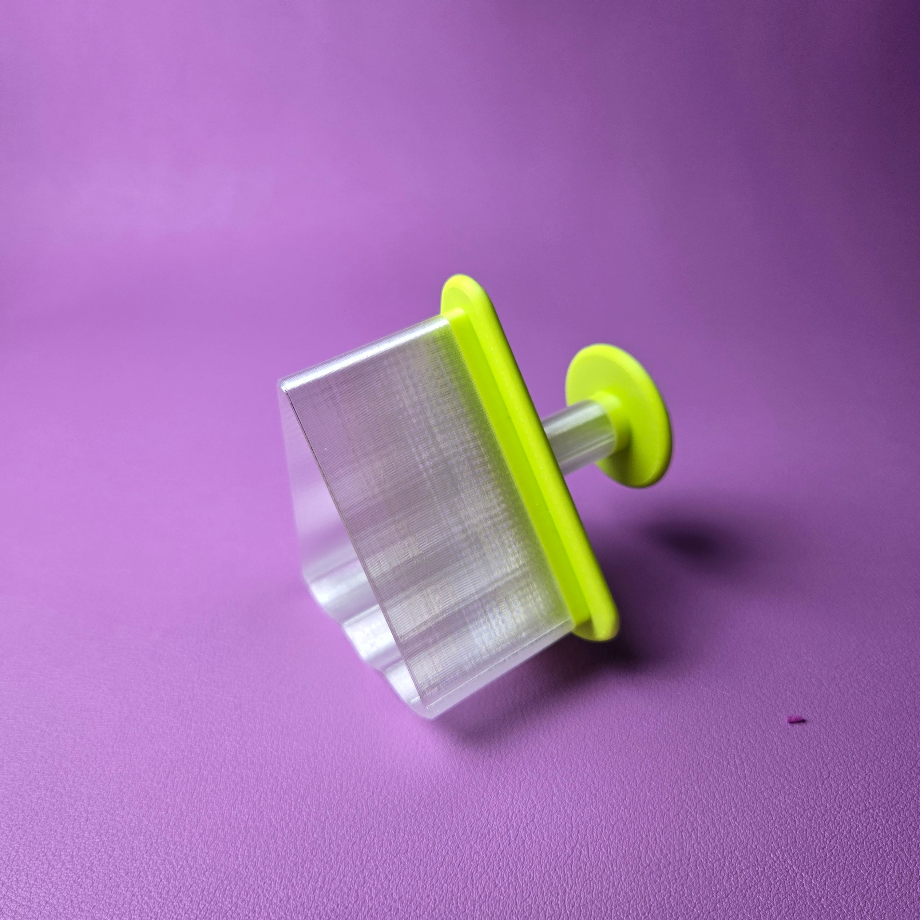 Cake Pop Cutter - Pie Wedge