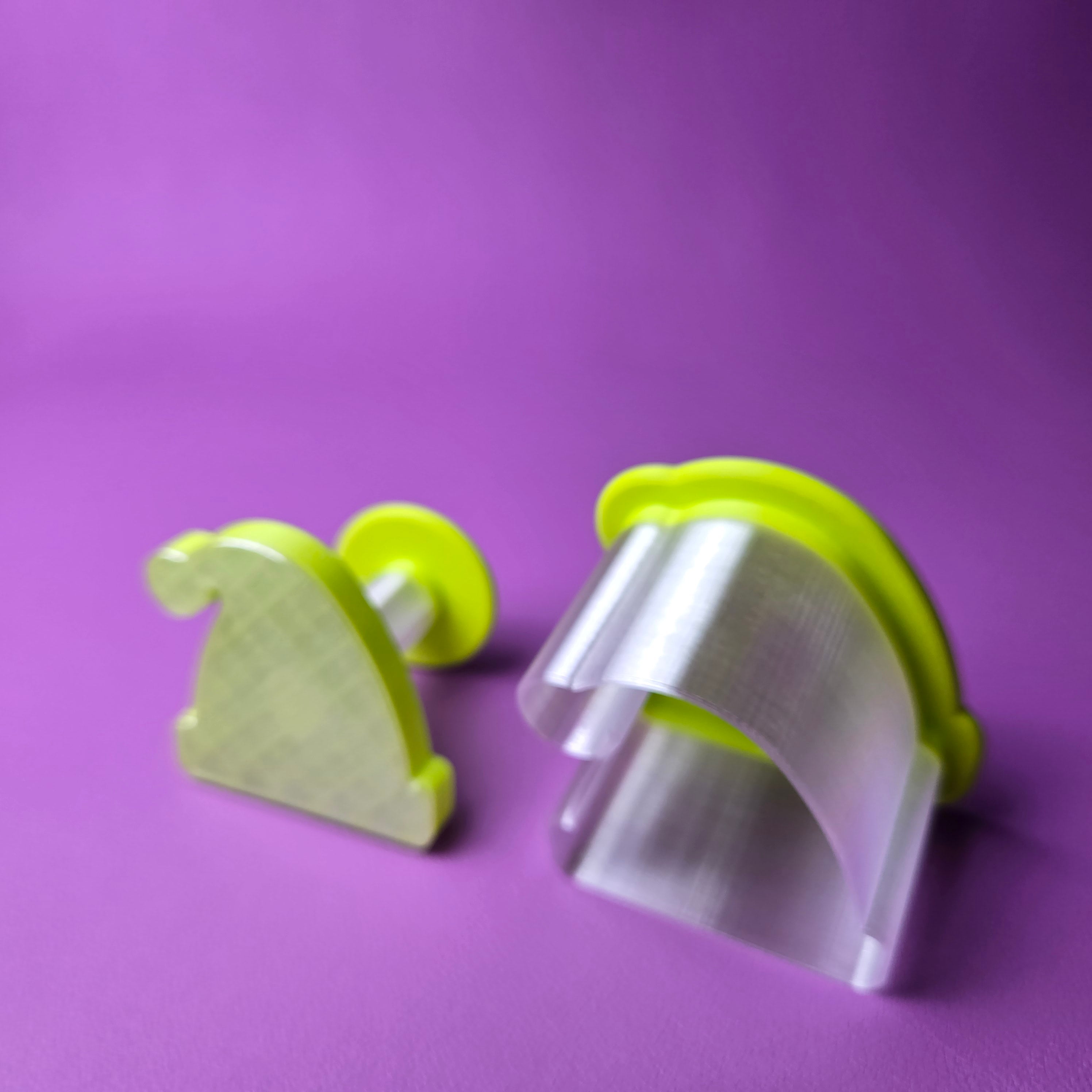 Cake Pop Cutter - Santa Hat Shape
