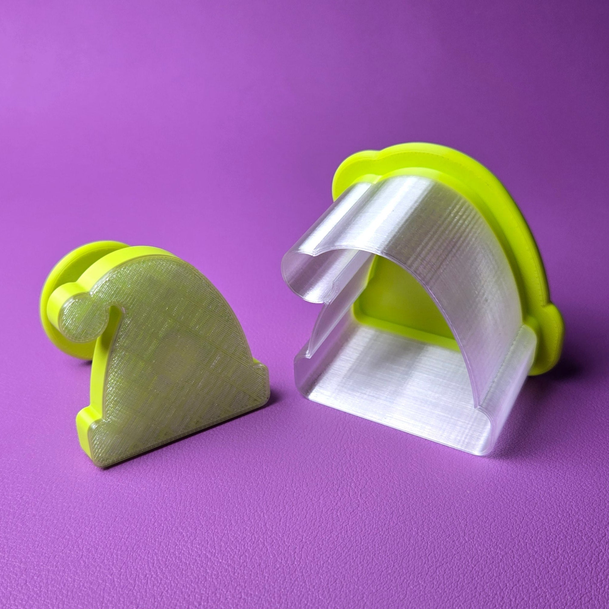 Cake Pop Cutter - Santa Hat Shape