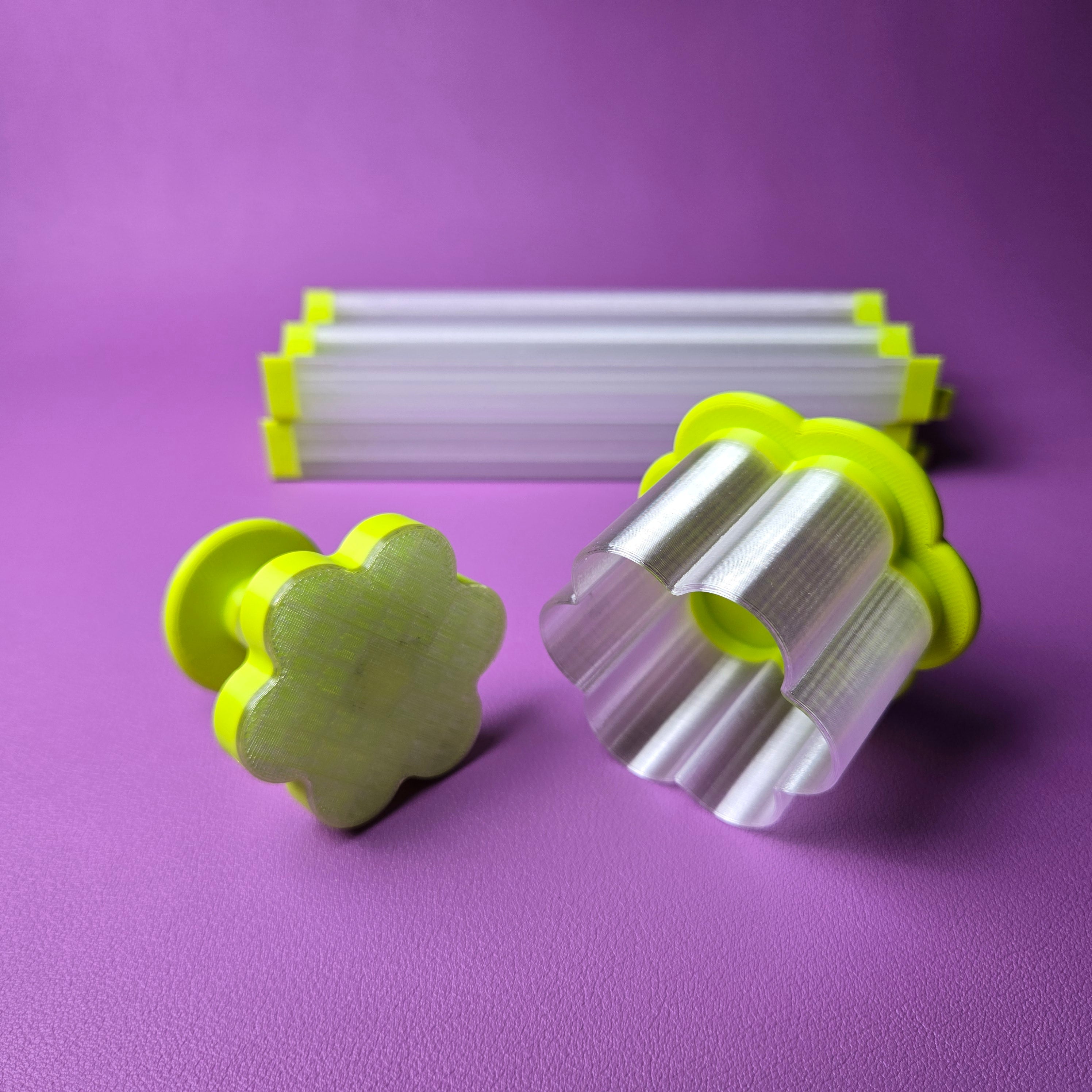 Cake Pop Cutter - Flower Shape