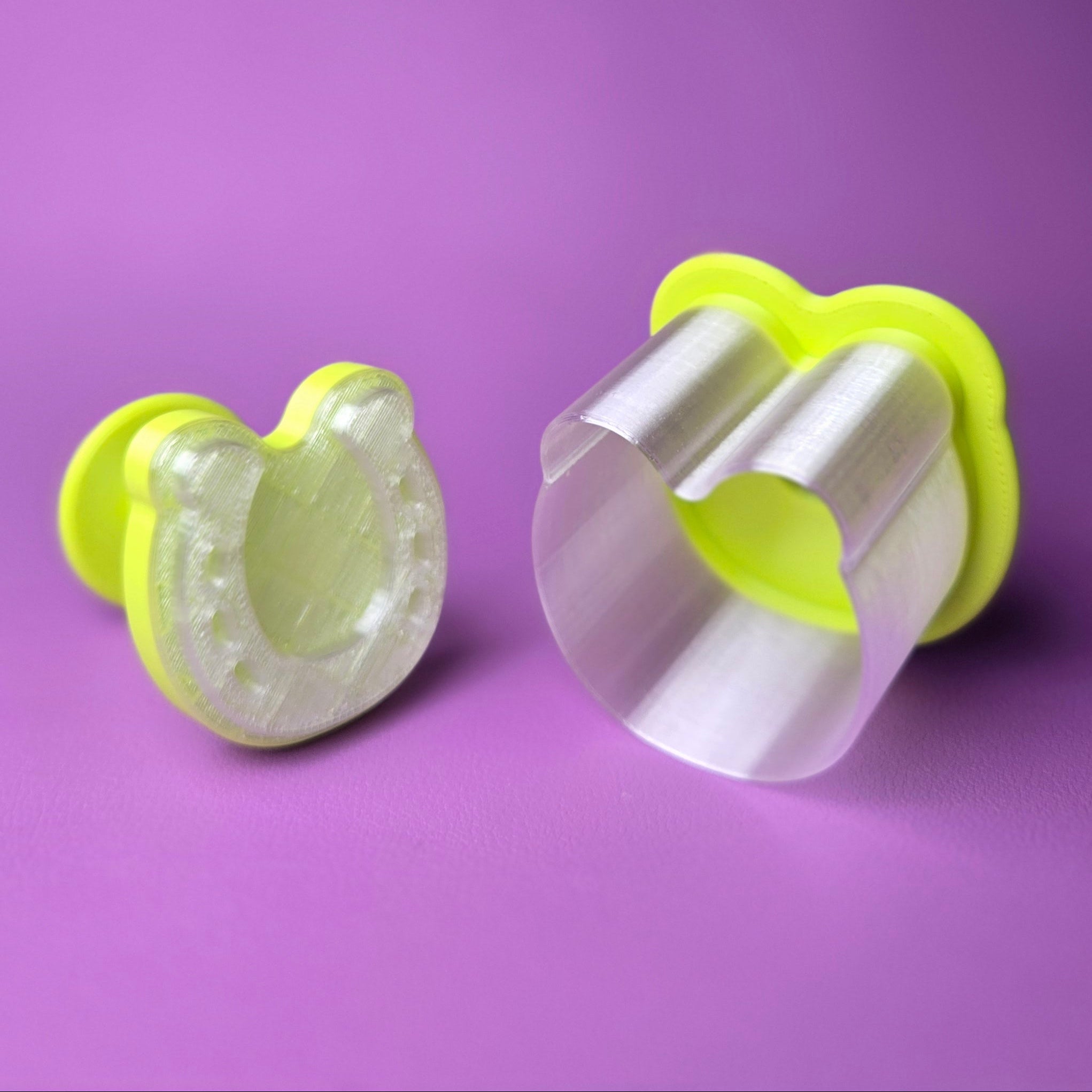 Cake Pop Cutter - Horseshoe (Embossed)