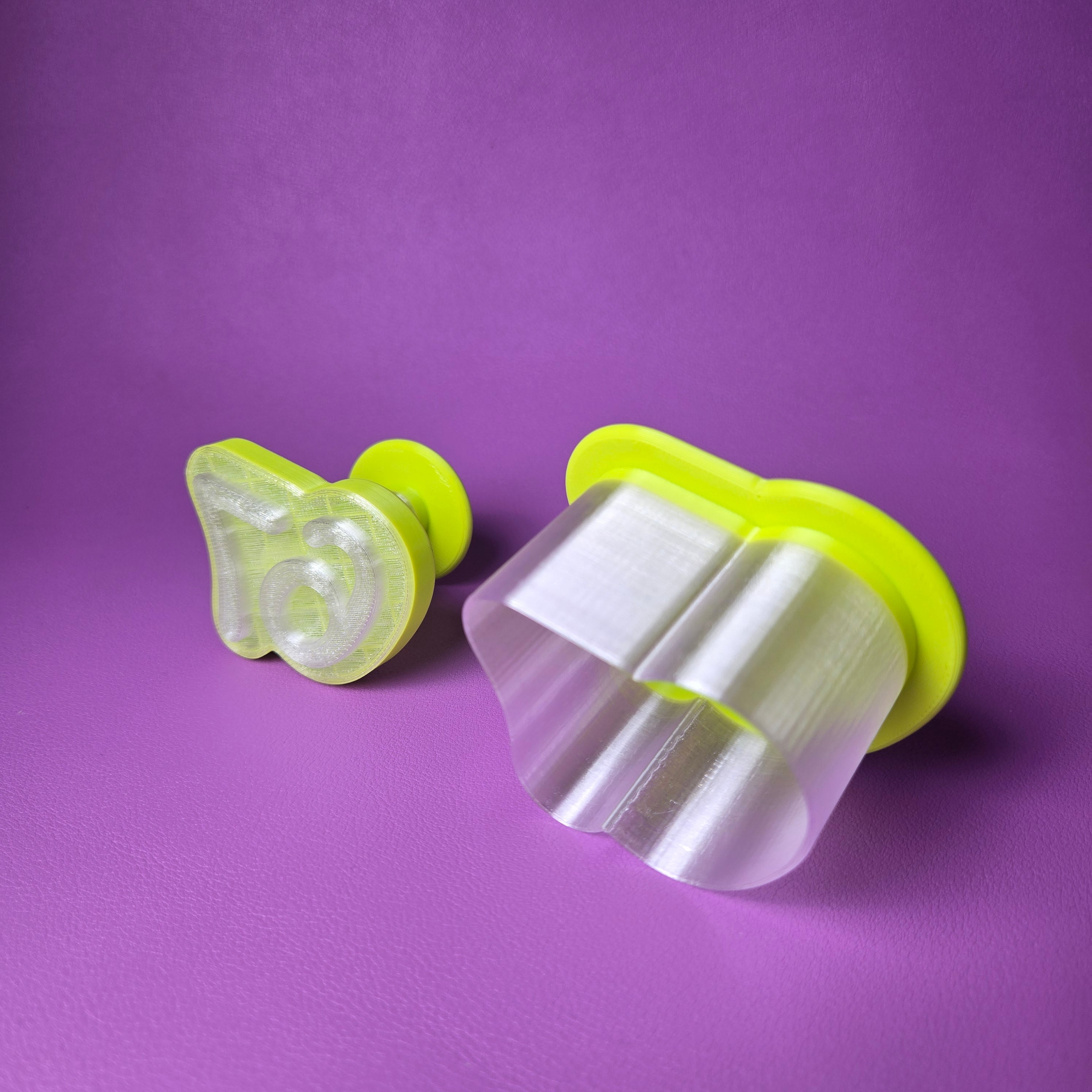 Cake Pop Cutter - Six-Seven