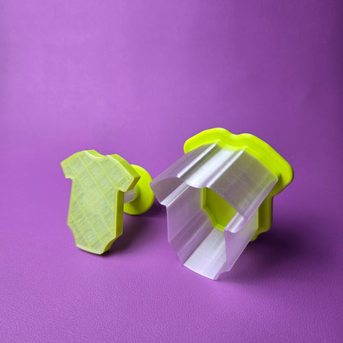 Cake Pop Cutter - Baby Onesie