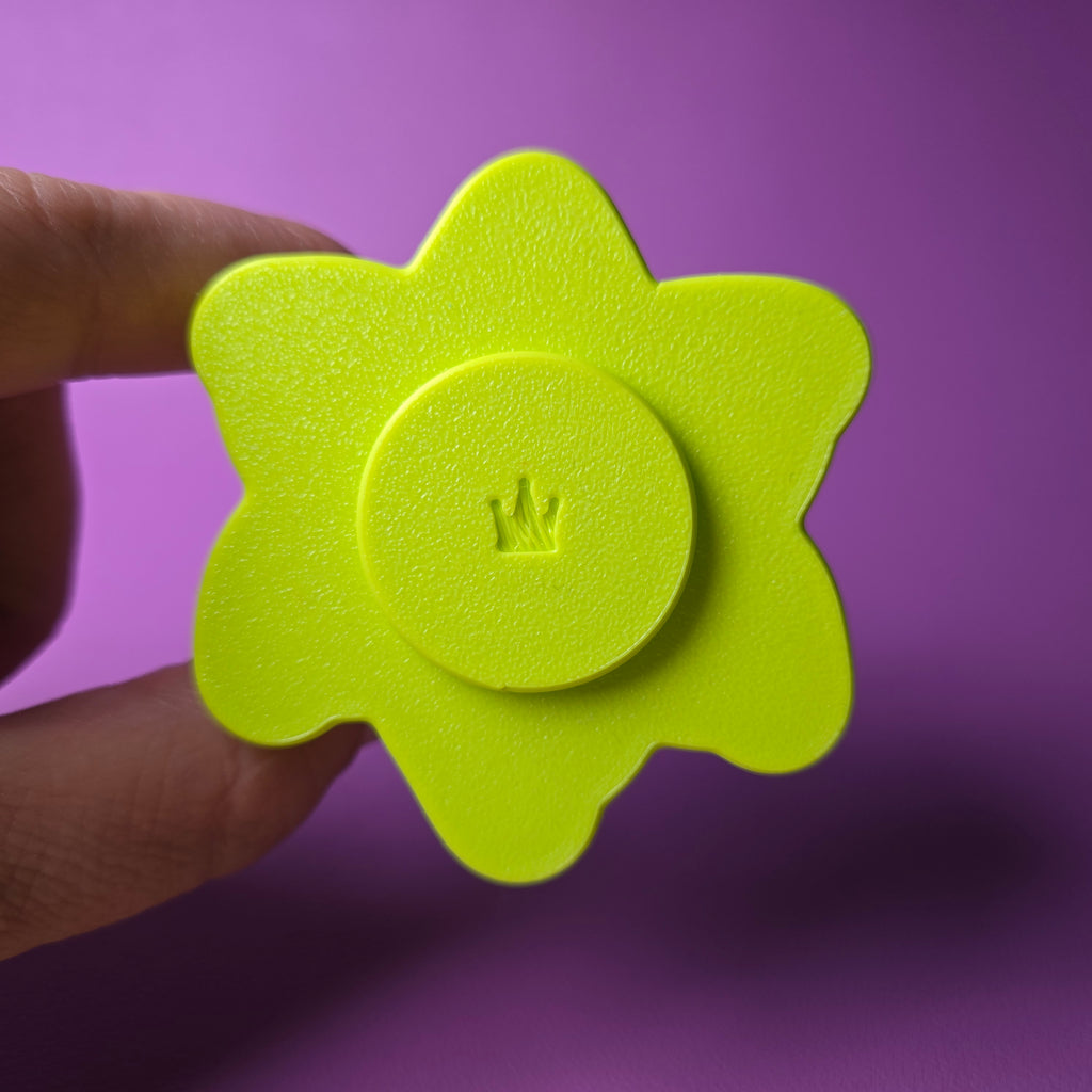 Cake Pop Cutter - Lily (Embossed)