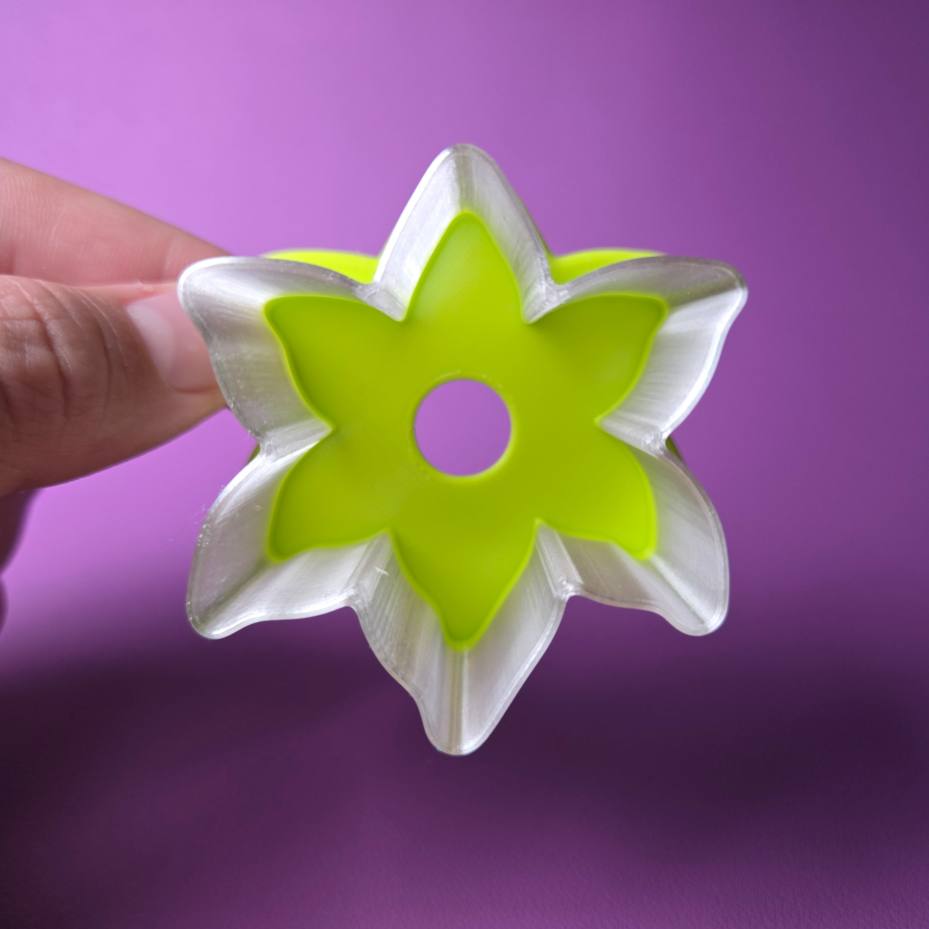 Cake Pop Cutter - Lily (Embossed)