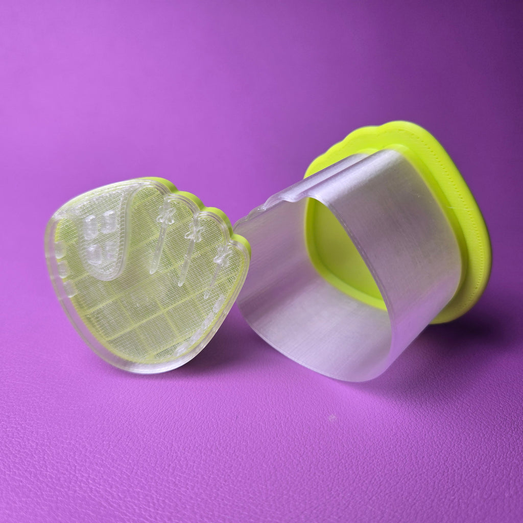 Cake Pop Cutter - Baseball Glove (Embossed)