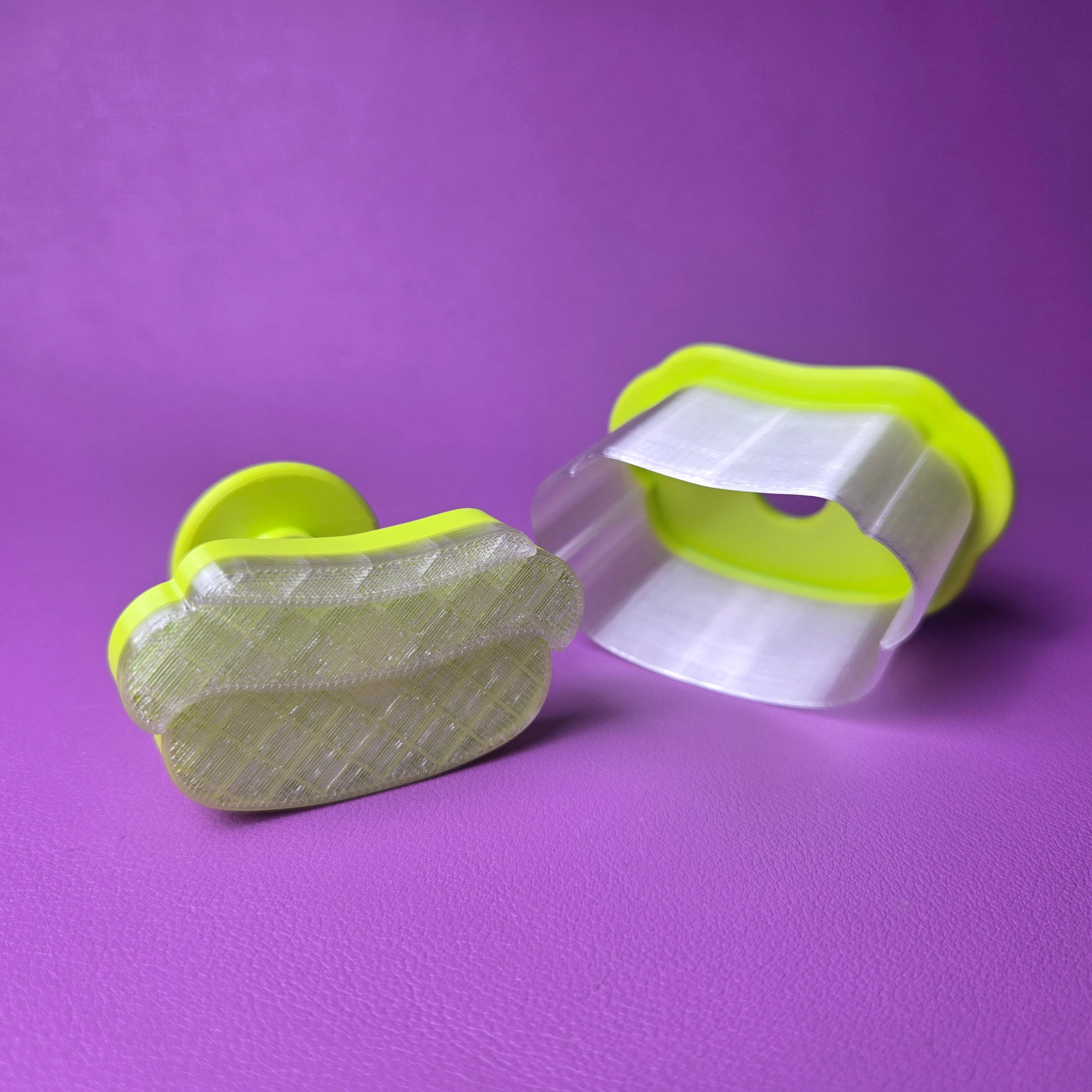 Cake Pop Cutter - Hot Dog (Embossed)