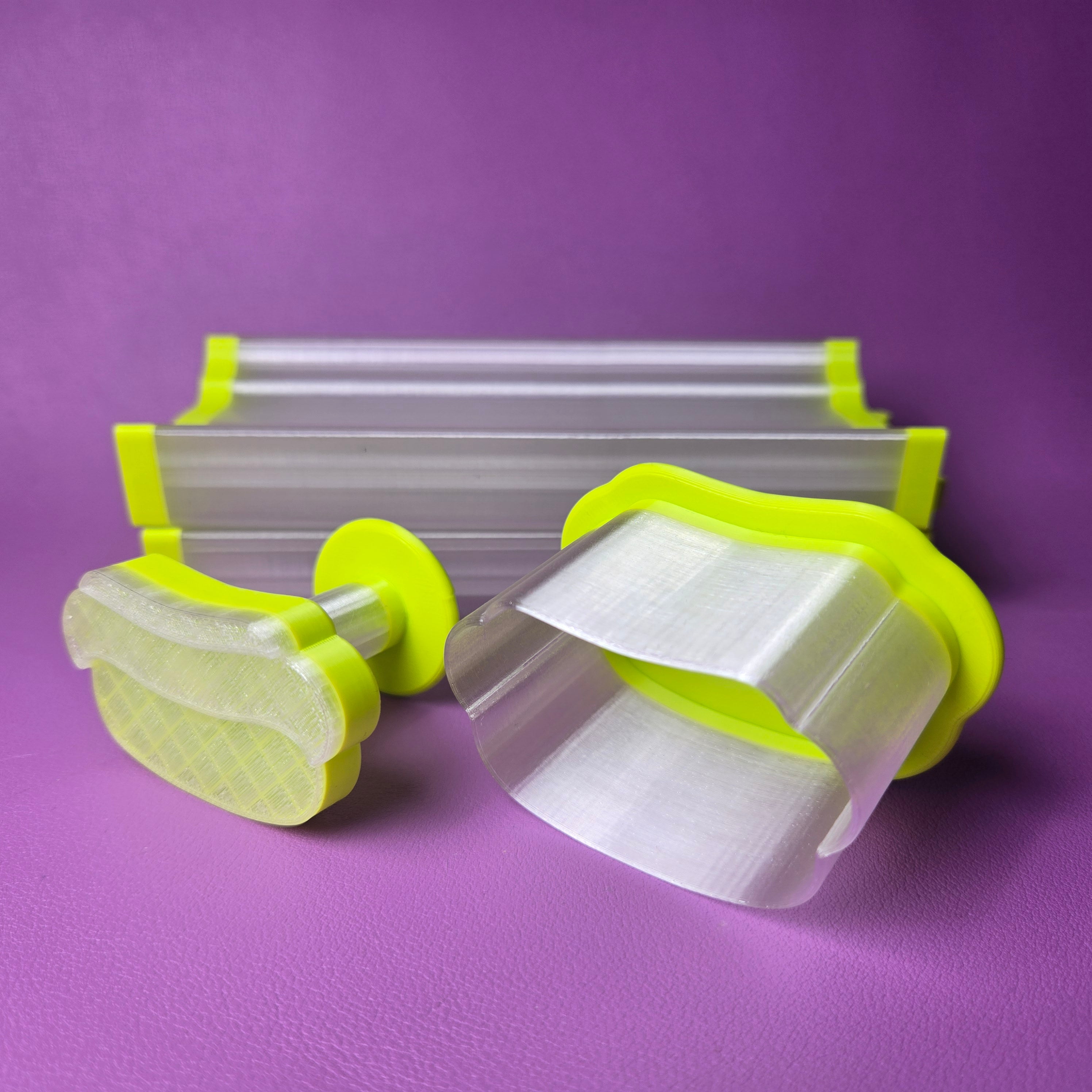 Cake Pop Cutter - Hot Dog (Embossed)