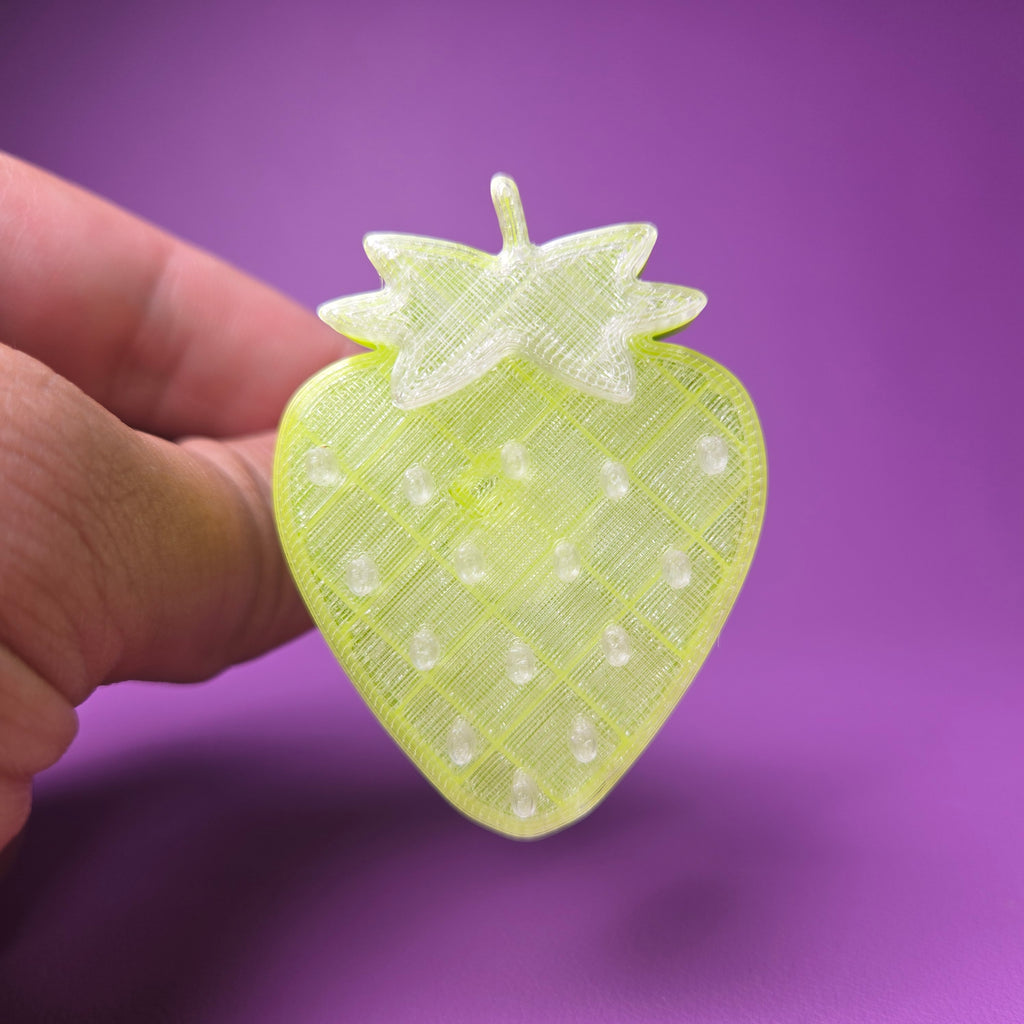 Cake Pop Cutter - Strawberry (Embossed)