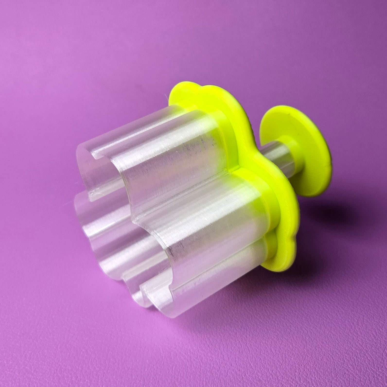 Cake Pop Cutter - Three-Leaf Clover Shape